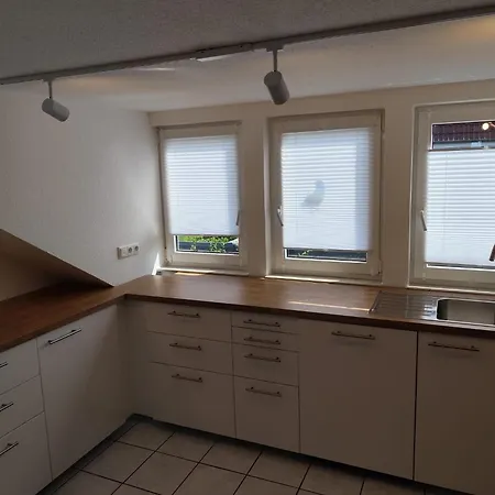 Fewos-bremerhaven - Zum Glockenturm Mit Loggia - 4 Getrennte Schlafmoeglichkeiten Geestland